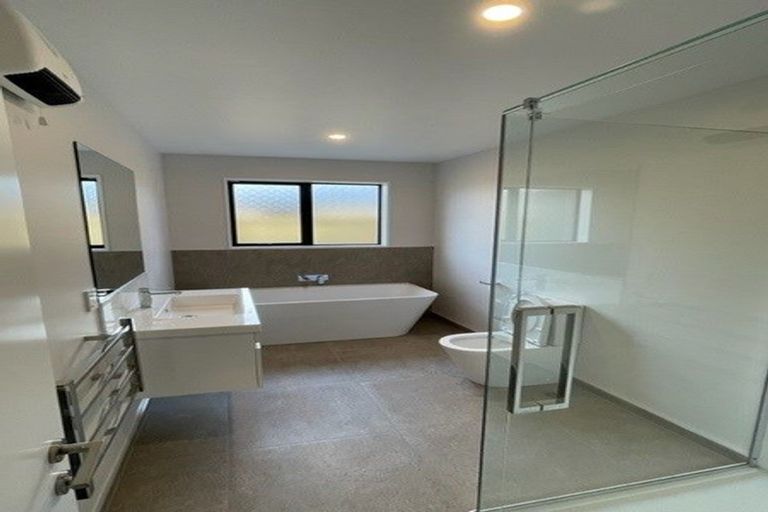 Photo of property in 14 Sarah Nicholls Street, Belfast, Christchurch, 8051