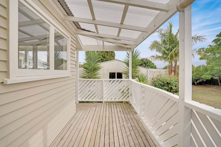 Photo of property in 14 Winston Street, Tikipunga, Whangarei, 0112
