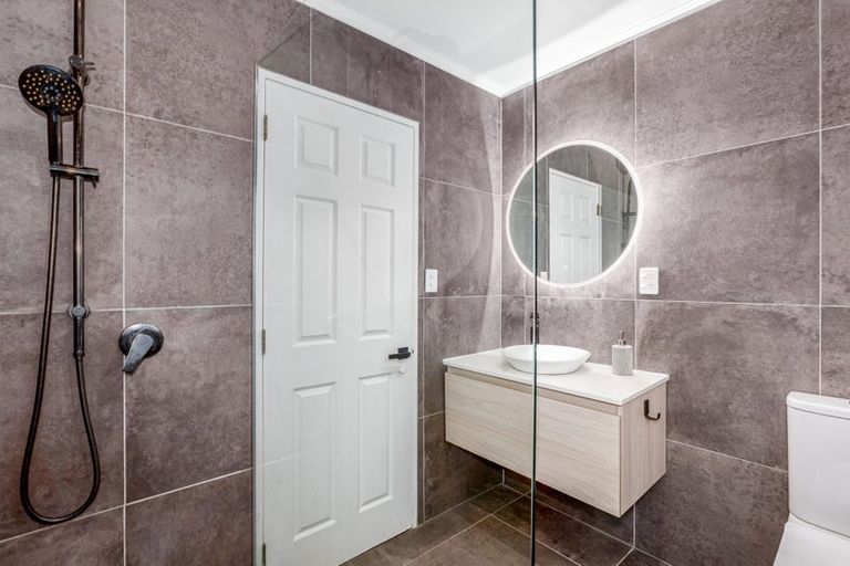 Photo of property in 6 Iona Place, Papakowhai, Porirua, 5024