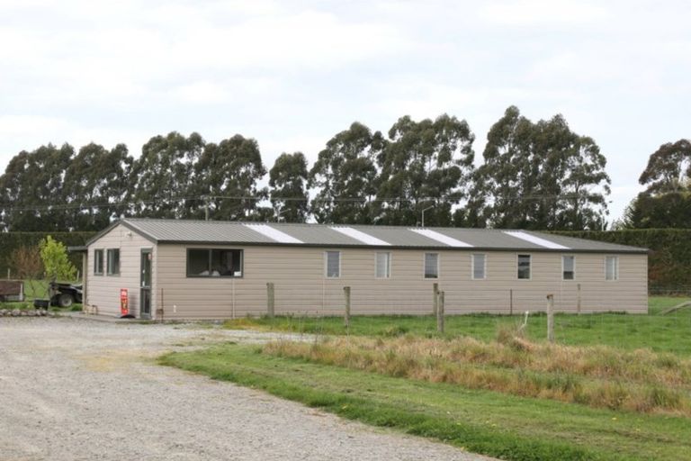 Photo of property in 18 Thews Road, Tinwald, Ashburton, 7778