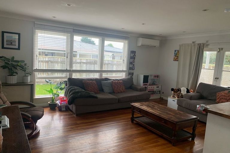 Photo of property in 59 Victoria Street, Carterton, 5713