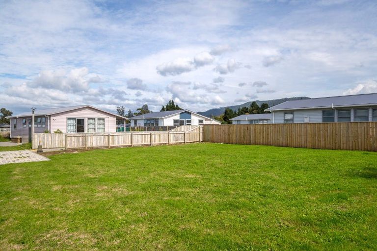 Photo of property in 120b Harrison Street East, Featherston, 5710