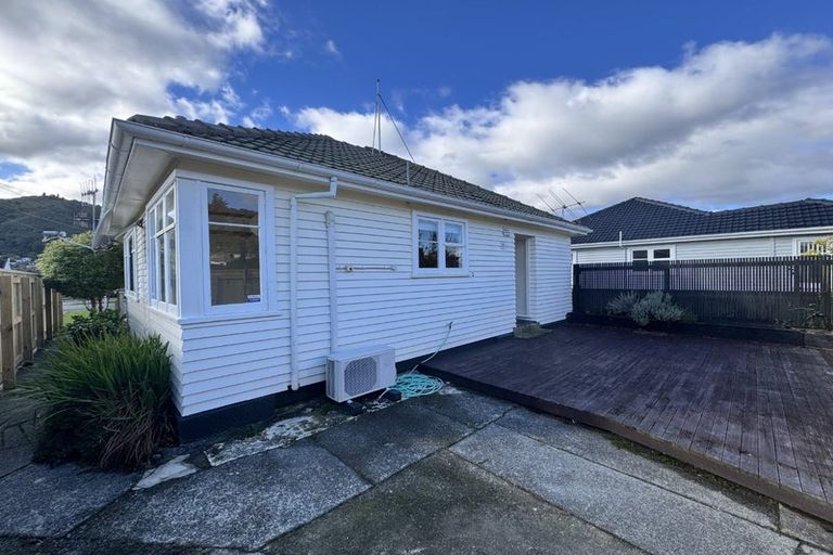 Photo of property in 53 Hyde Street, Wainuiomata, Lower Hutt, 5014