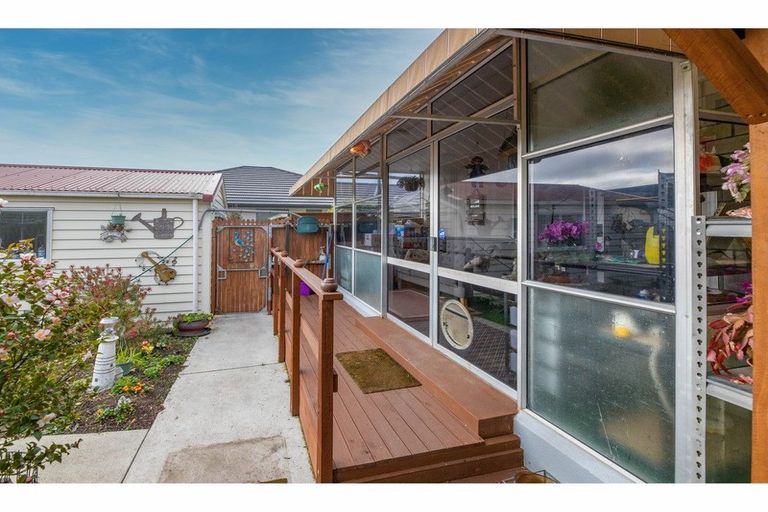 Photo of property in 481 Pages Road, Bexley, Christchurch, 8061