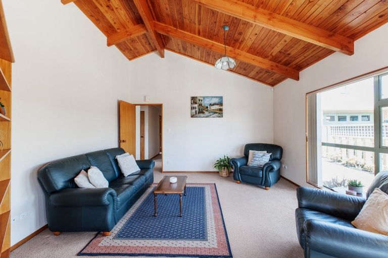 Photo of property in 2/39 James Street, Whakatane, 3120