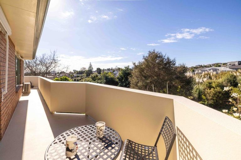 Photo of property in 39 Bayvista Close, Welcome Bay, Tauranga, 3112