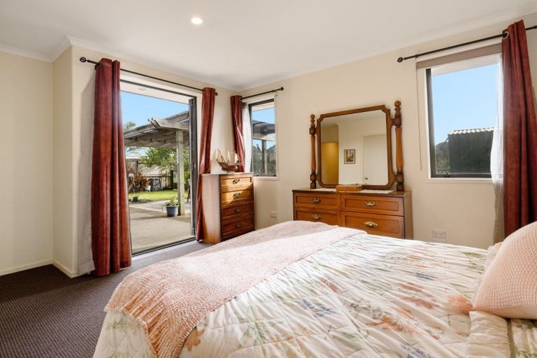 Photo of property in 34 Carrington Drive, Papamoa Beach, Papamoa, 3118