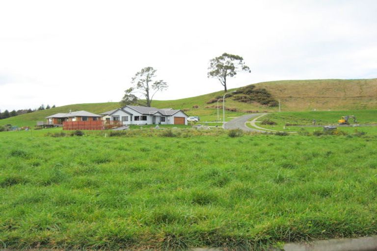 Photo of property in 4 Toiora Place, Takaka, 7110