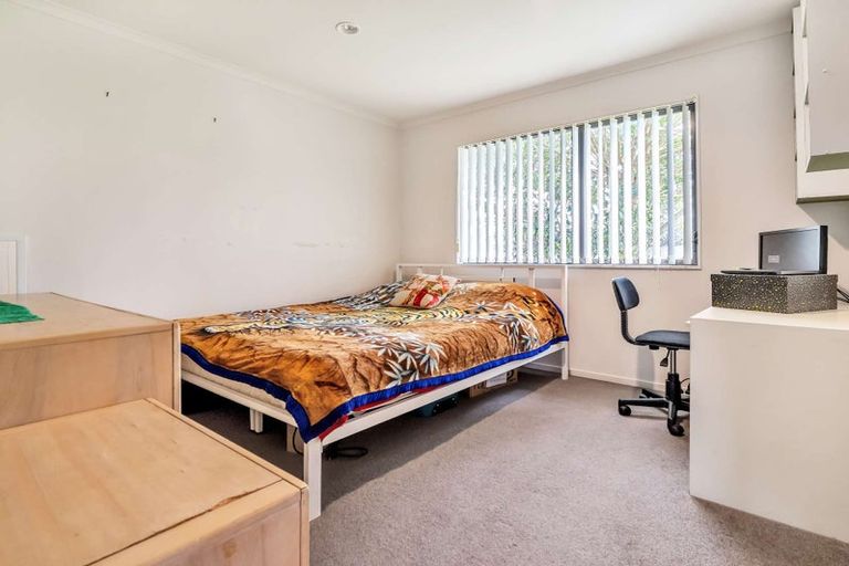 Photo of property in 2 Warriston Avenue, Waiuku, 2123