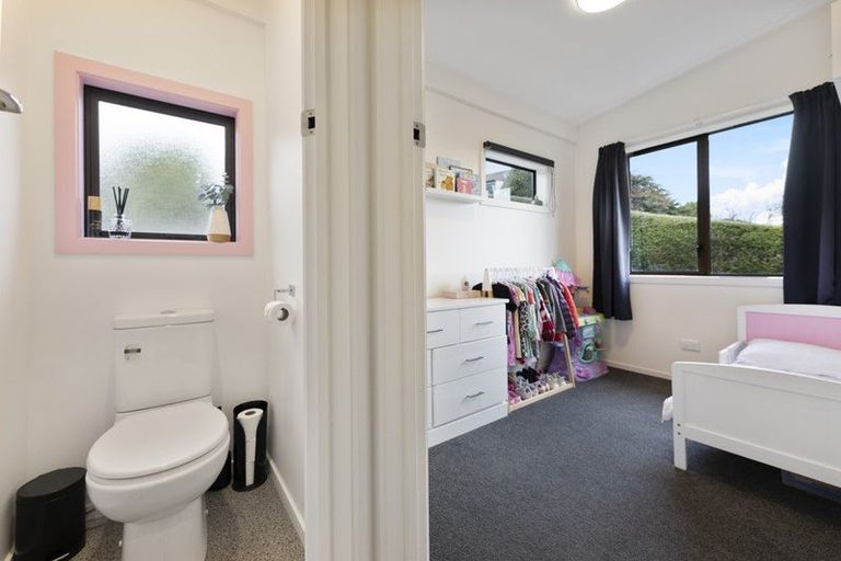 Photo of property in 483 Kaikorai Valley Road, Bradford, Dunedin, 9011