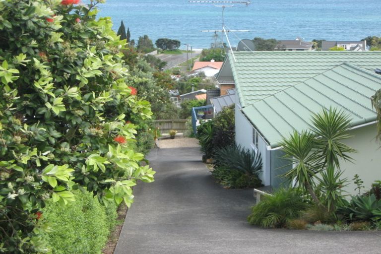 Photo of property in 1/978 Whangaparaoa Road, Manly, Whangaparaoa, 0930