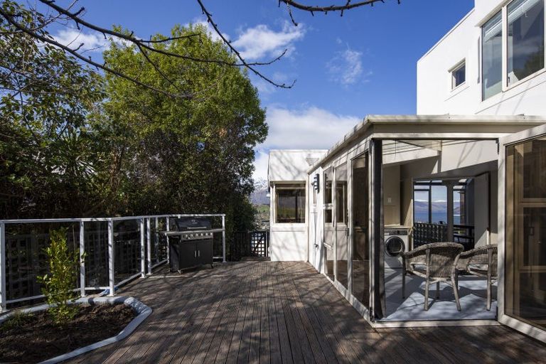 Photo of property in 11 Peregrine Place, Queenstown, 9300