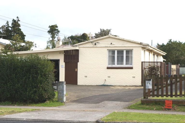 Photo of property in 145 Gray Avenue, Papatoetoe, Auckland, 2024