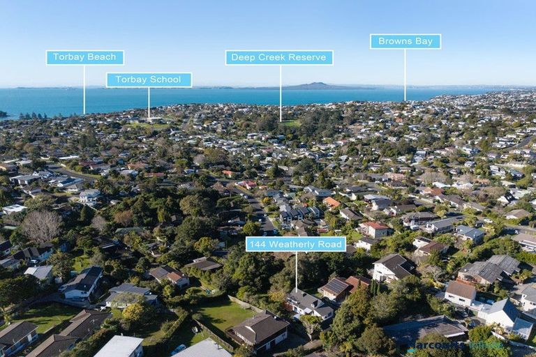 Photo of property in 144 Weatherly Road, Torbay, Auckland, 0630