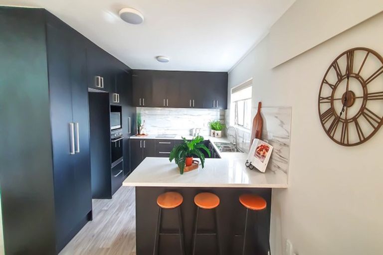 Photo of property in 1/87 Cook Street, Howick, Auckland, 2014