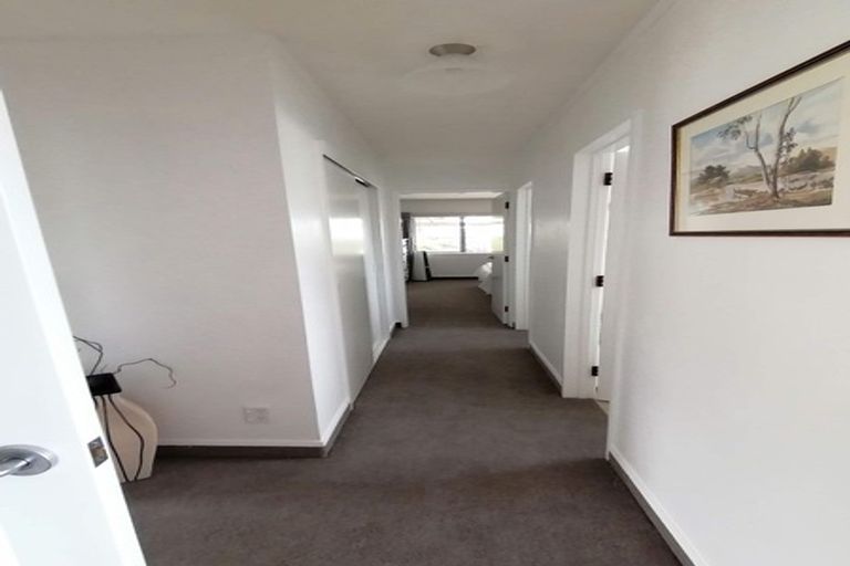 Photo of property in 53c Church Road, Taradale, Napier, 4112