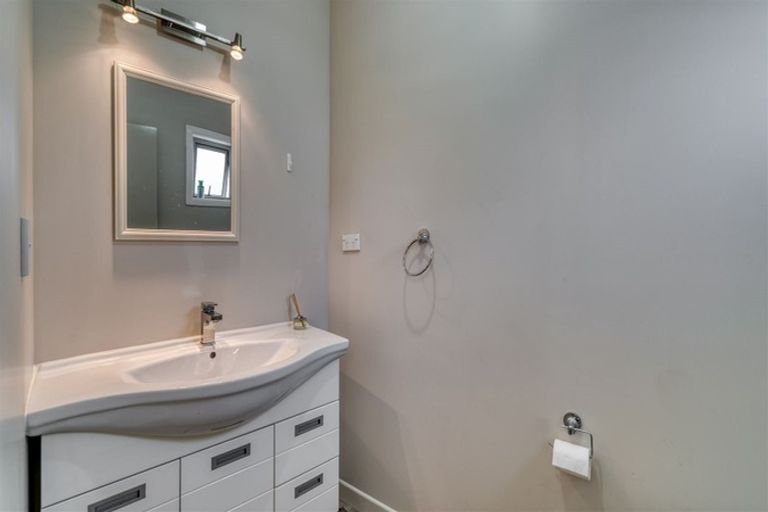 Photo of property in 43 Raleigh Street, Leamington, Cambridge, 3432