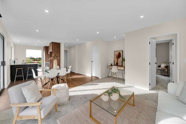 Photo of property in 21 Ellmers Street, Woodend, 7691