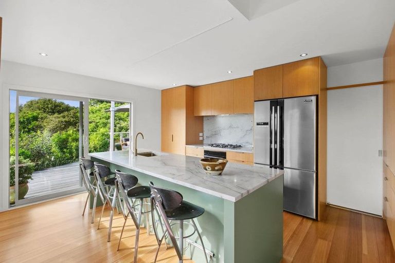 Photo of property in 296 Plymouth Road, Koru, New Plymouth, 4374