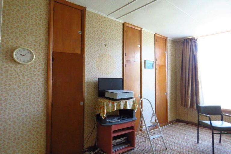 Photo of property in 148 Derby Street, Westport, 7825