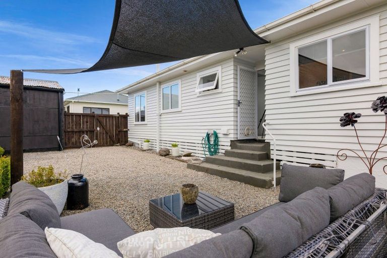 Photo of property in 98 Brecon Road, Stratford, 4332