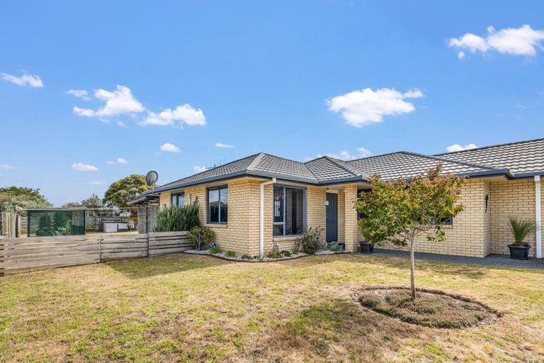 Photo of property in 1 Bream Bay Drive, Ruakaka, 0116