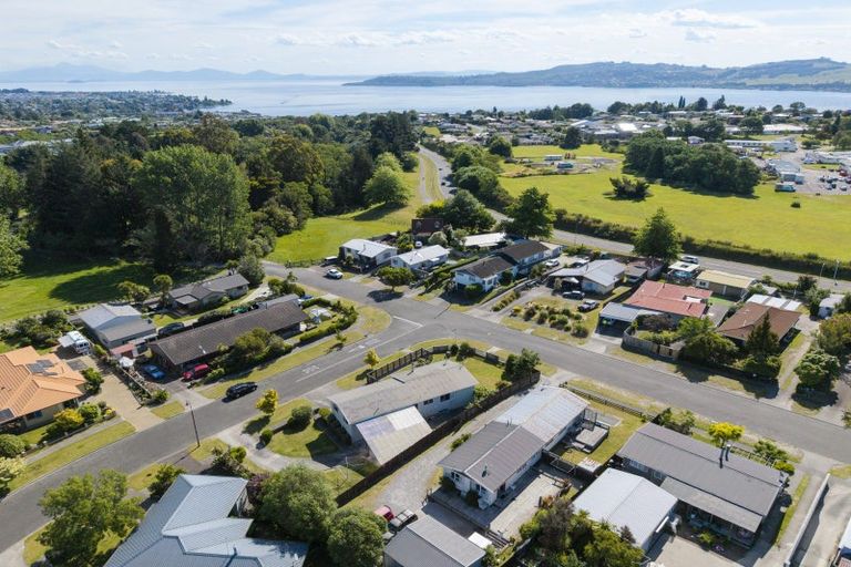 Photo of property in 20 Macdonell Street, Hilltop, Taupo, 3330