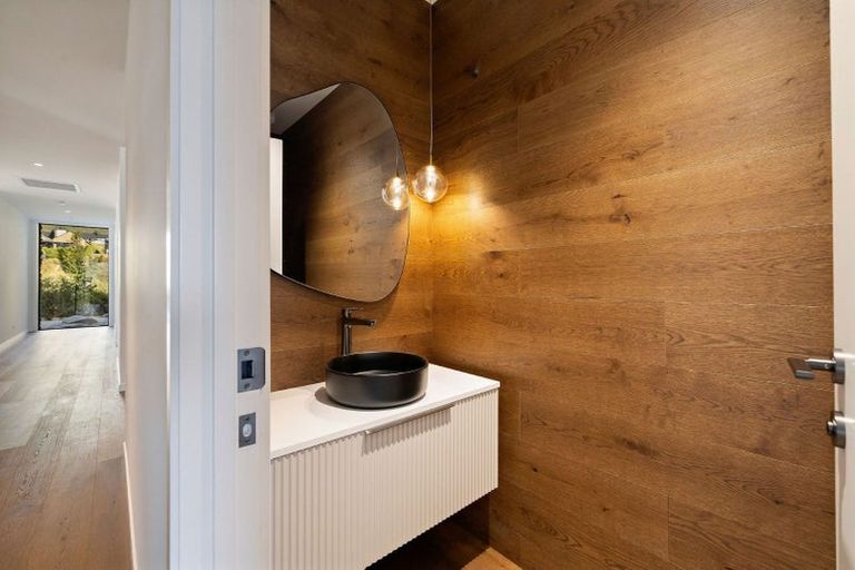 Photo of property in 39 Spur Ridge Rise, Jacks Point, 9371