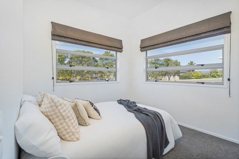 Photo of property in 12 Vanita Drive, Whitianga, 3510