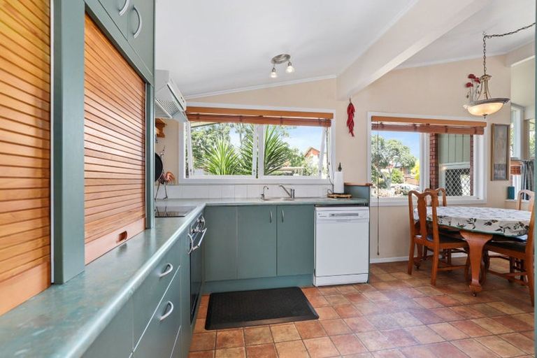 Photo of property in 35 Challinor Street, Pukete, Hamilton, 3200