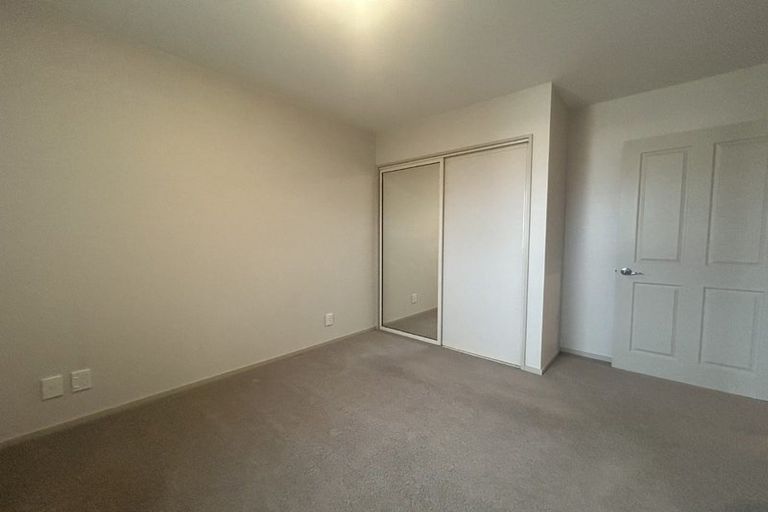 Photo of property in 1/98 Derby Street, Westport, 7825