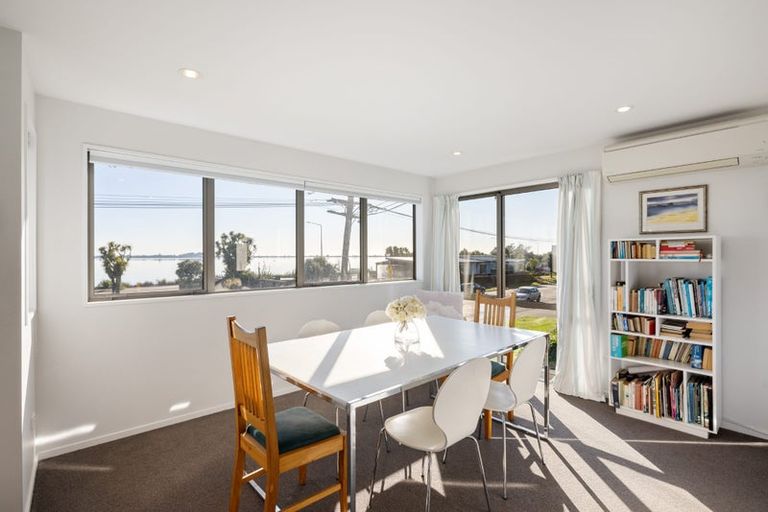 Photo of property in 6 Mccormacks Bay Road, Mount Pleasant, Christchurch, 8081