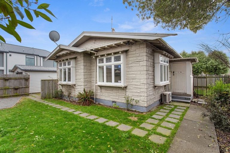 Photo of property in 2 Browning Street, Sydenham, Christchurch, 8023