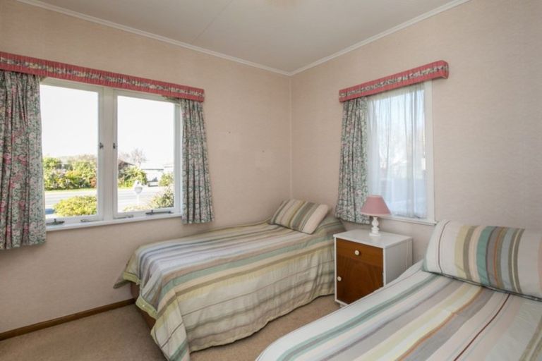 Photo of property in 106 Nottingley Road, Frimley, Hastings, 4120