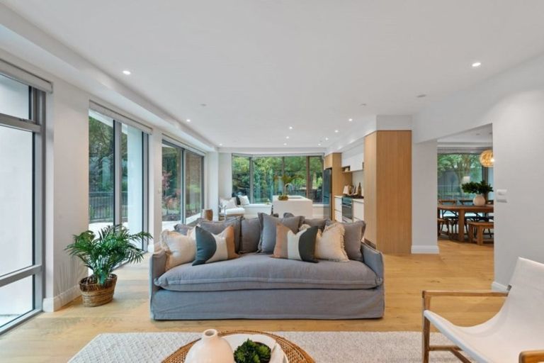 Photo of property in 28ag Carlton Mill Road, Merivale, Christchurch, 8014