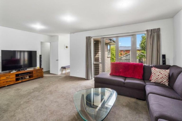 Photo of property in 62a Somerville Crescent, Aidanfield, Christchurch, 8025