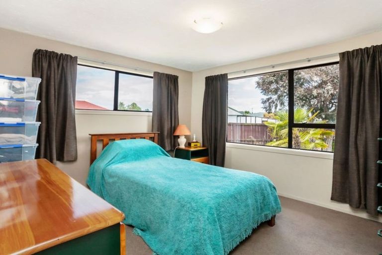 Photo of property in 2 Giles Place, Shirley, Christchurch, 8061