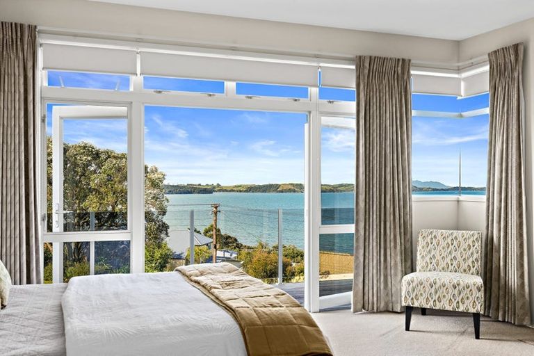 Photo of property in 10 Rangimaarie Crescent, Snells Beach, 0920