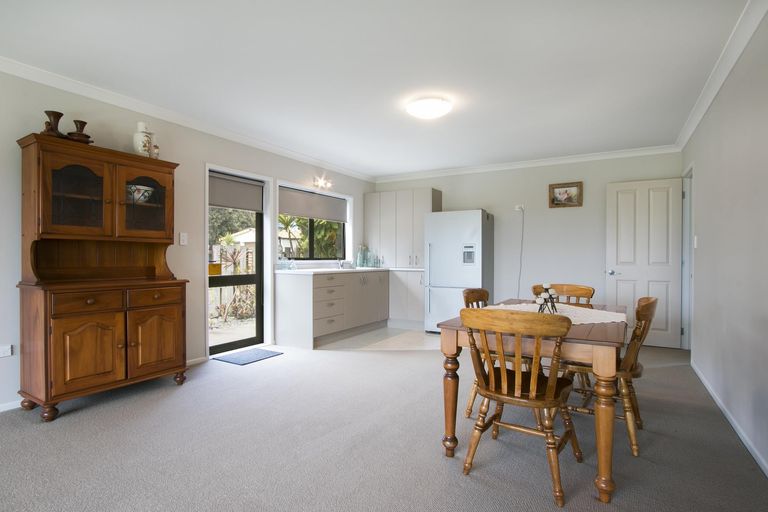 Photo of property in 300 Seaforth Road, Waihi Beach, 3611