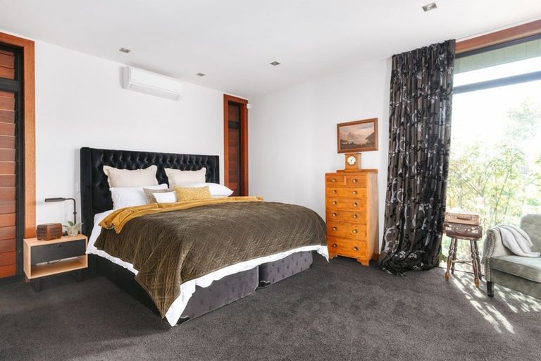 Photo of property in 2 Caldera Close, Pyes Pa, Tauranga, 3112