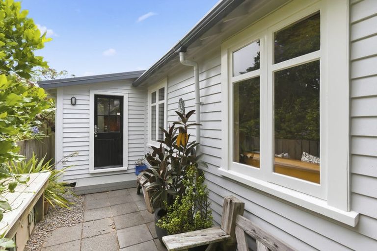 Photo of property in 5a Paneta Street, Paekakariki, 5034