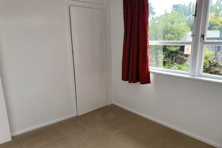 Photo of property in 1033d Fergusson Drive, Clouston Park, Upper Hutt, 5018