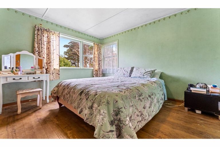 Photo of property in 24 Beatrice Avenue, Hillcrest, Auckland, 0627