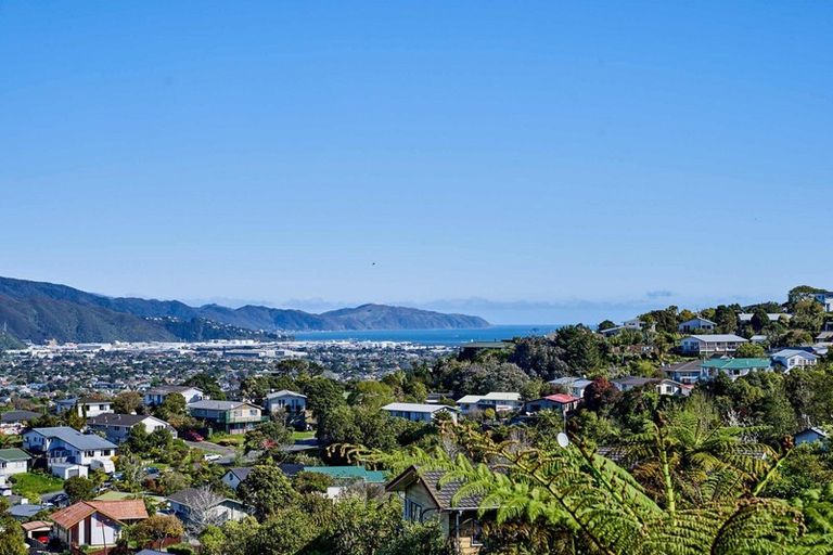 Photo of property in 73 Park Road, Belmont, Lower Hutt, 5010