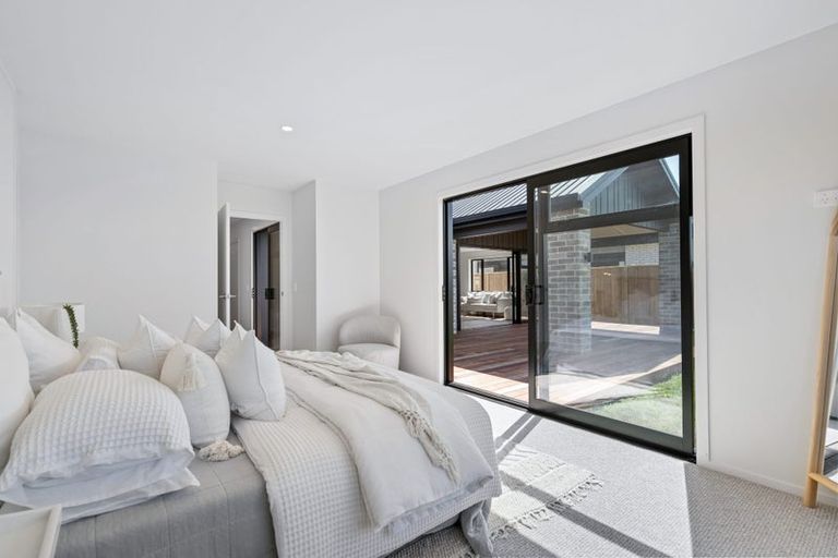 Photo of property in 10 Korimako Lane, One Tree Point, 0118