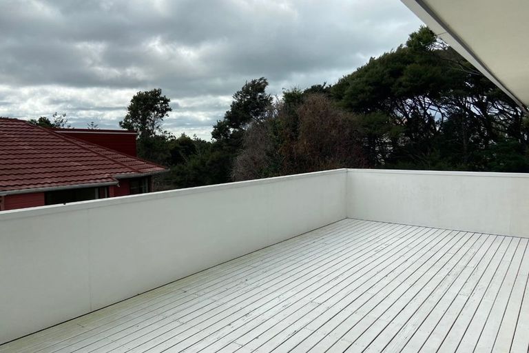 Photo of property in 168 Chelsea View Drive, Chatswood, Auckland, 0626