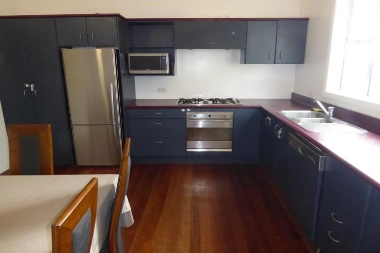 Photo of property in 35 Fraser Avenue, Johnsonville, Wellington, 6037