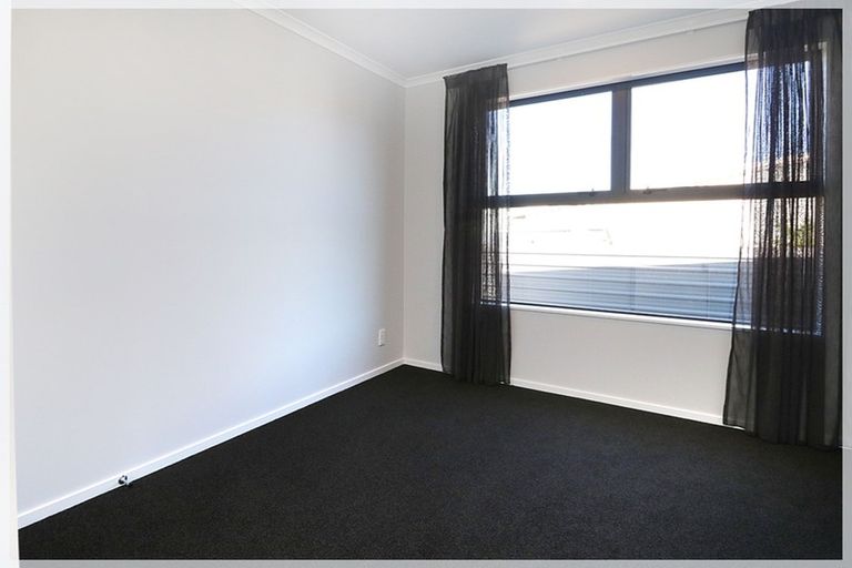 Photo of property in 1a Warren Street, Foxton Beach, 4815