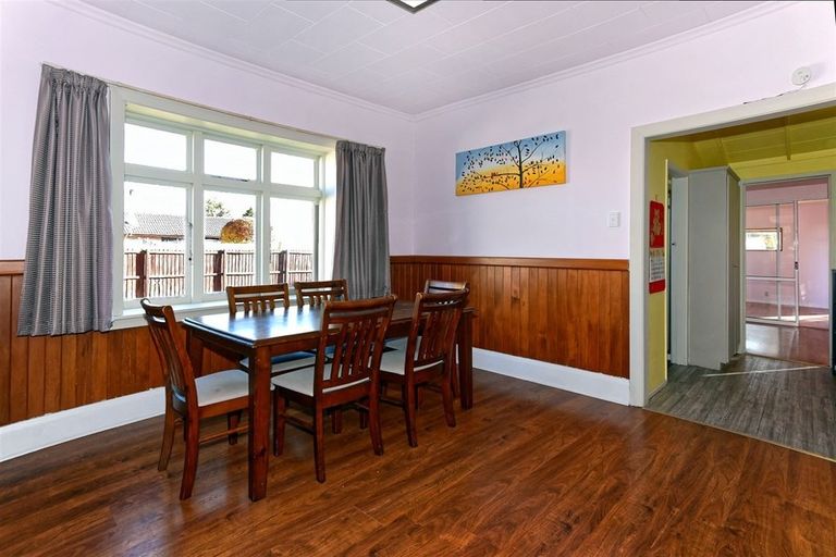 Photo of property in 9 Gibson Drive, Hornby, Christchurch, 8042