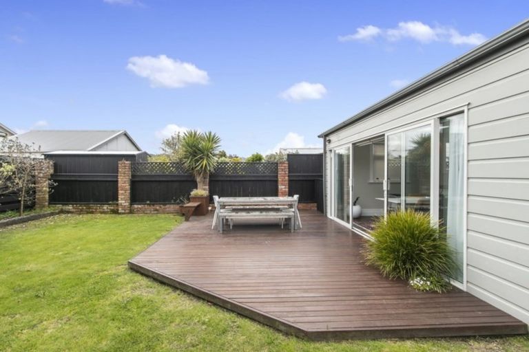 Photo of property in 13 Beach Street, Petone, Lower Hutt, 5012